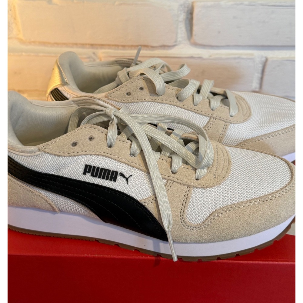 Puma Womens Jogger Sneaker Cream Black Gum •7• Low Top Mesh Suede Gorpcore Retro